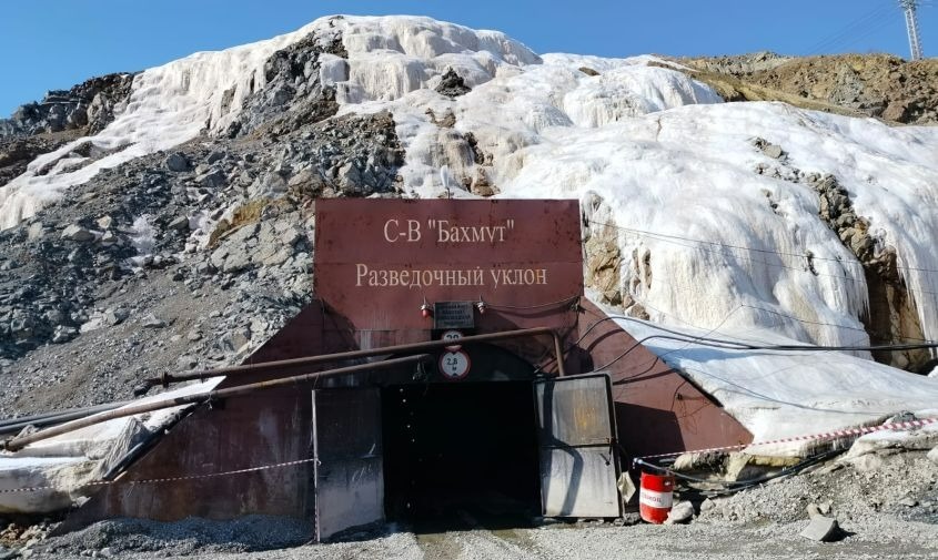 На руднике «Пионер», где заблокированы вахтовики из Башкирии, прекратили спасательную операцию