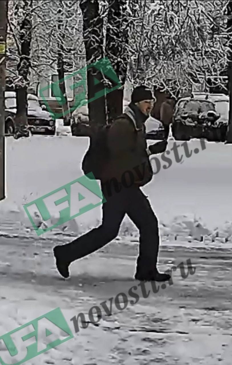 Уже есть погибший: в Уфе мужчина нападает на прохожих с ножом и кастетом