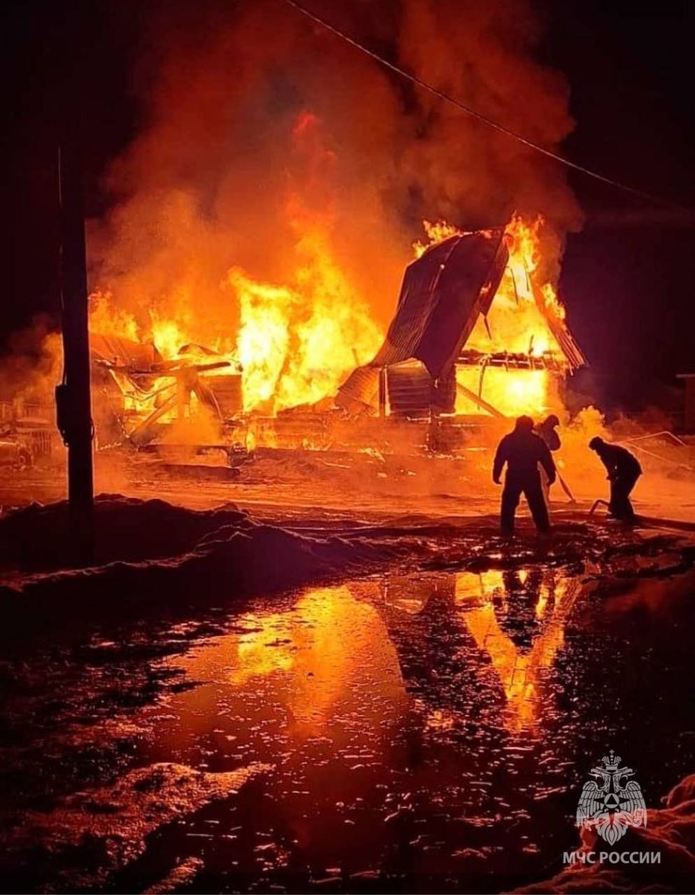 Пожар в доме многодетной семьи из Башкирии: трое детей в реанимации 