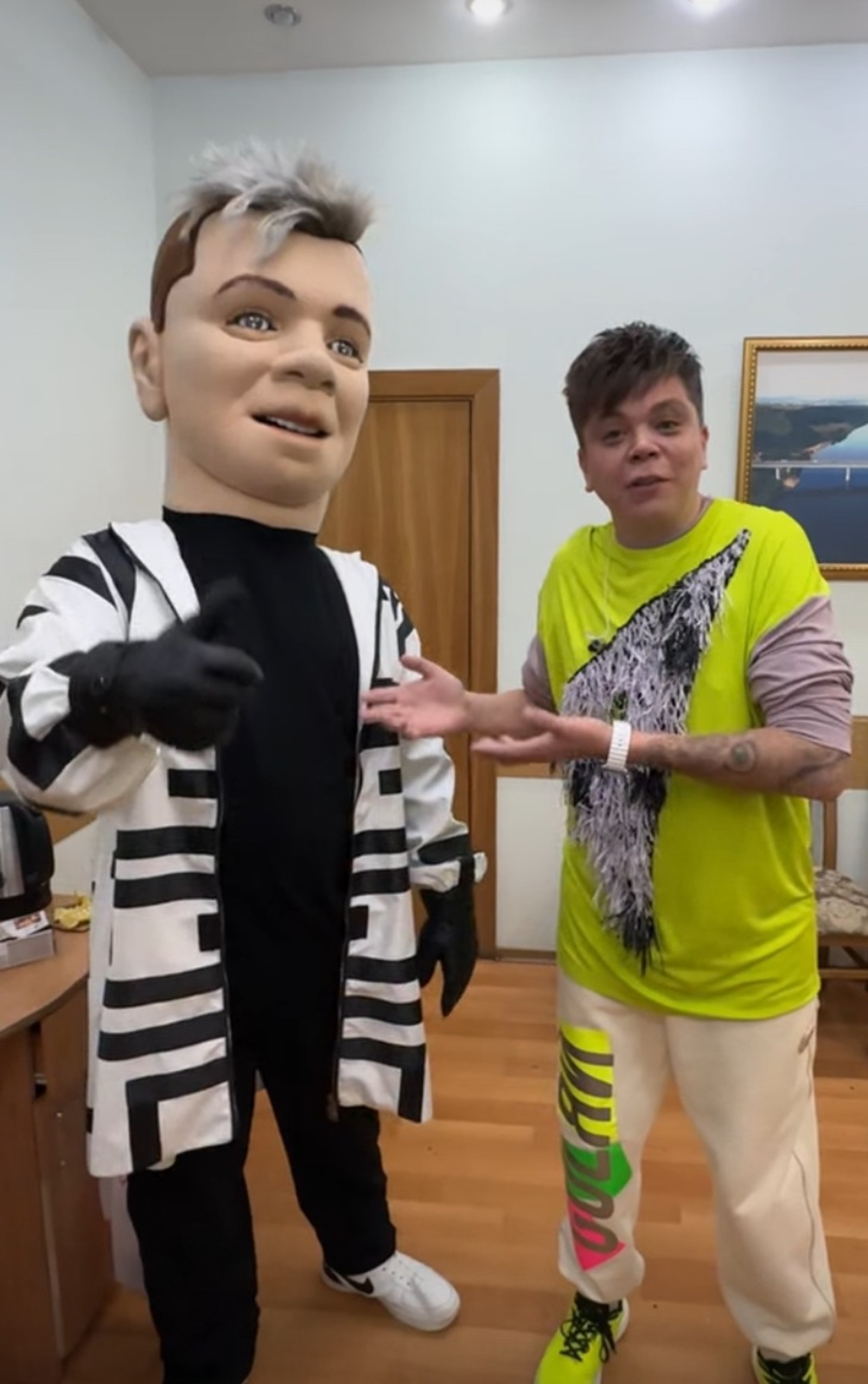 Скриншот видео