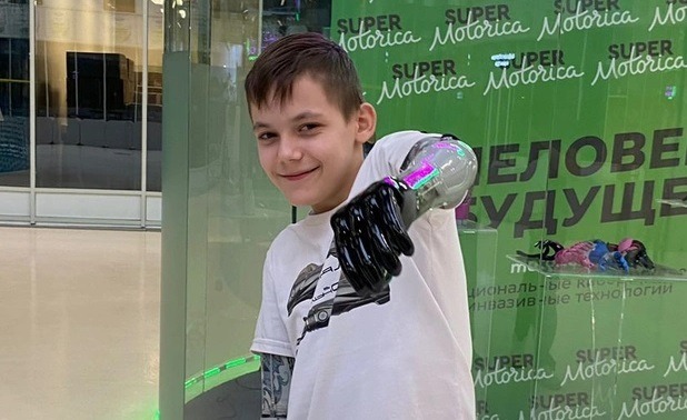 12-летний мальчик из Башкирии получил киберпротезы после трагедии 