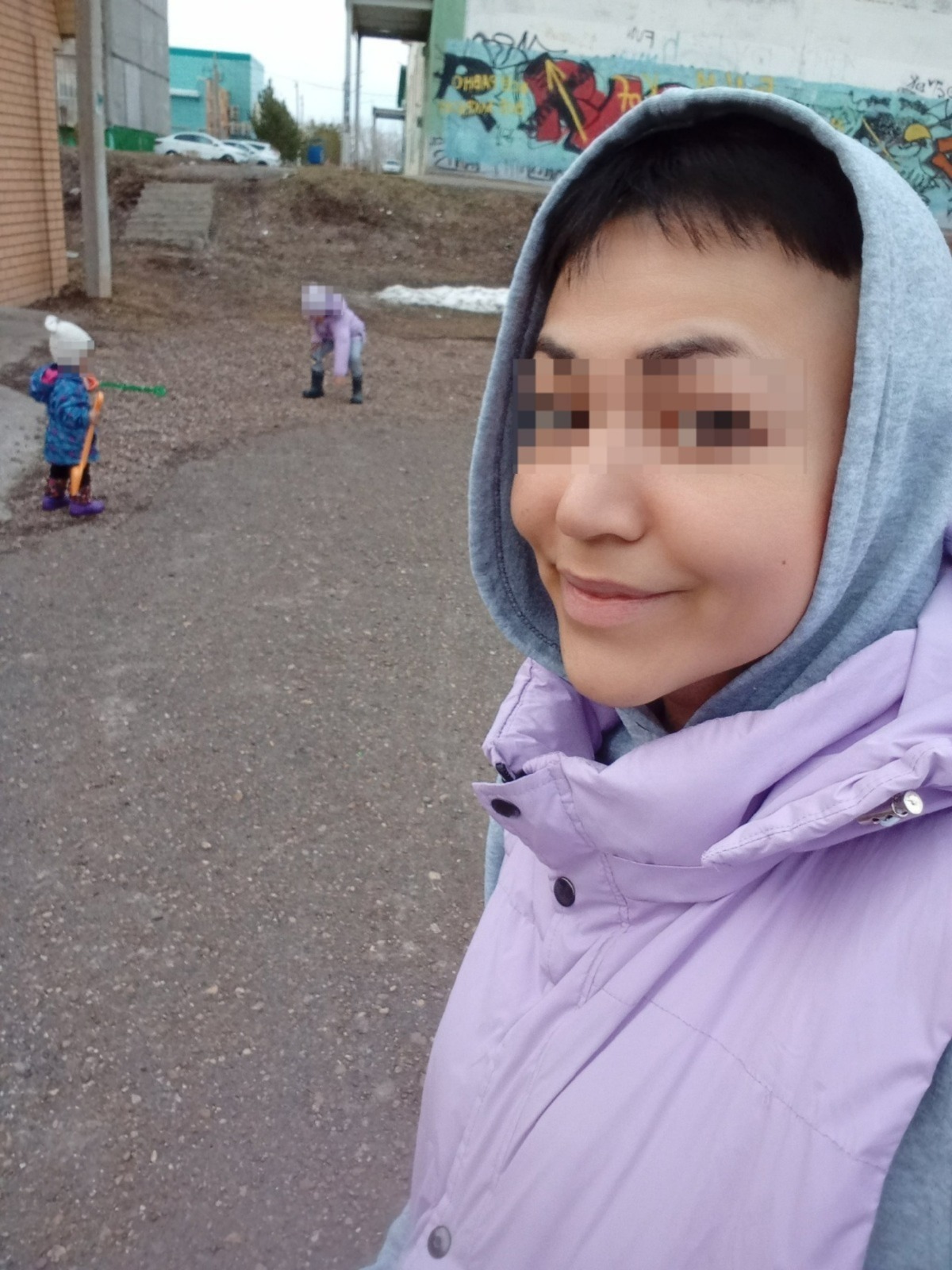  В Башкирии неадекватная женщина напала на многодетную маму