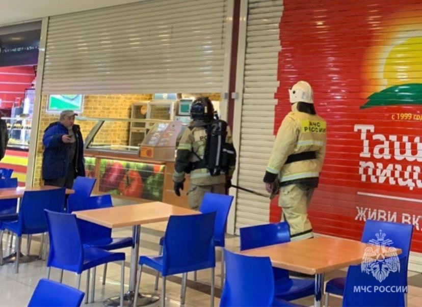 В Уфе из торгового комплекса «Центральный» экстренно вывели 500 человек