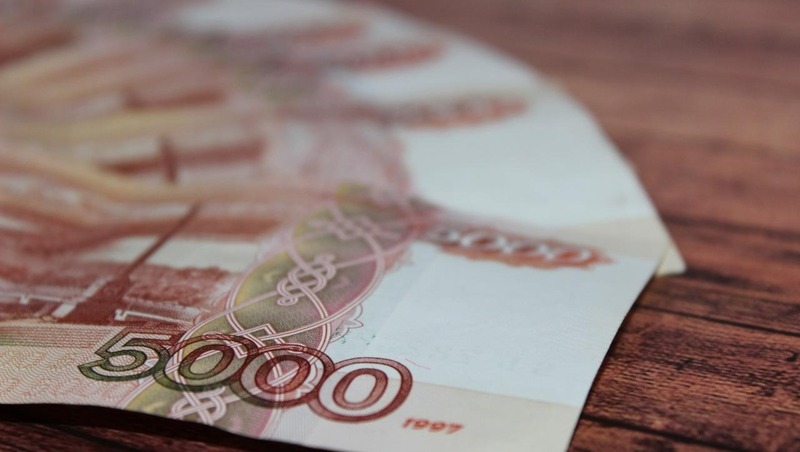 С 1 марта в Башкирии учителя начнут получать дополнительно по 10 тысяч рублей