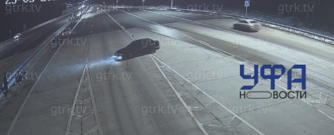 На Восточном выезде из Уфы водитель устроил дрифт