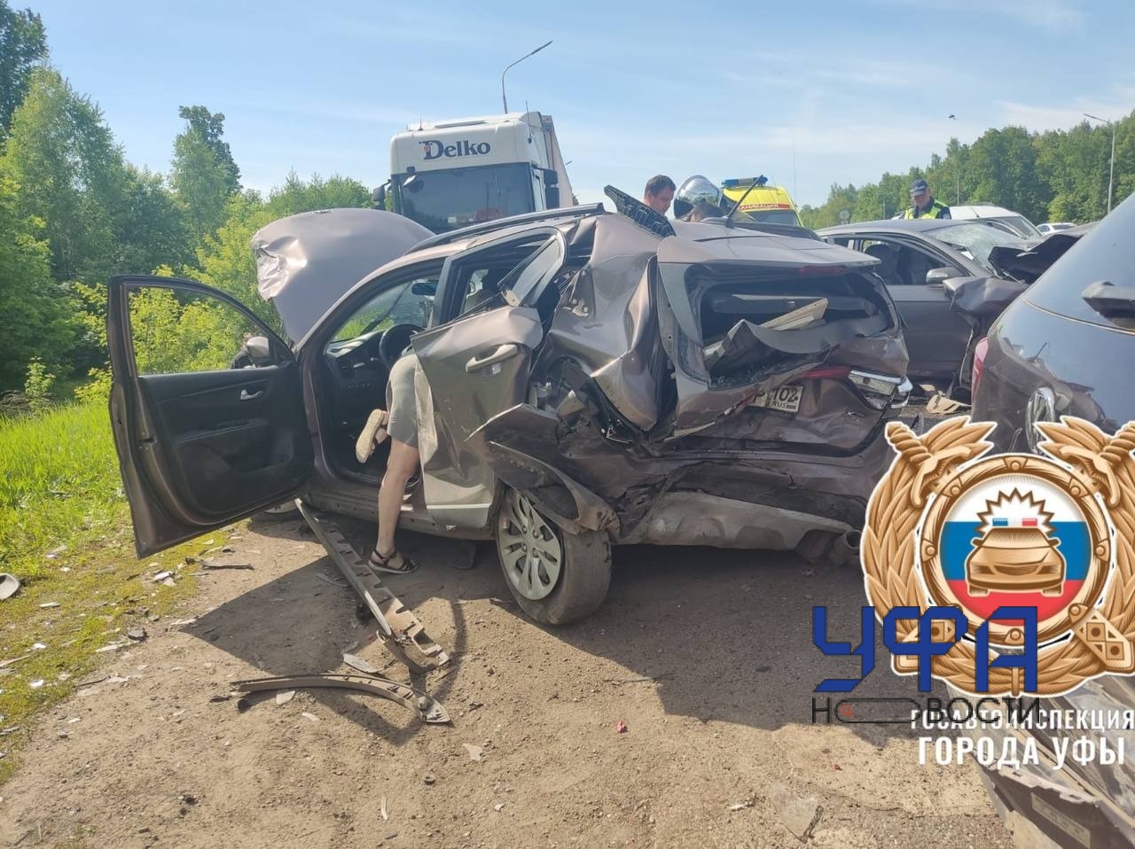 Под Уфой столкнулись шесть автомобилей