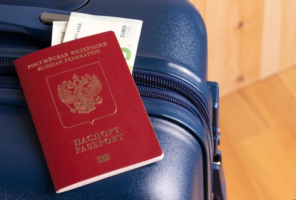 В России новые условия признания загранпаспорта недействительным
