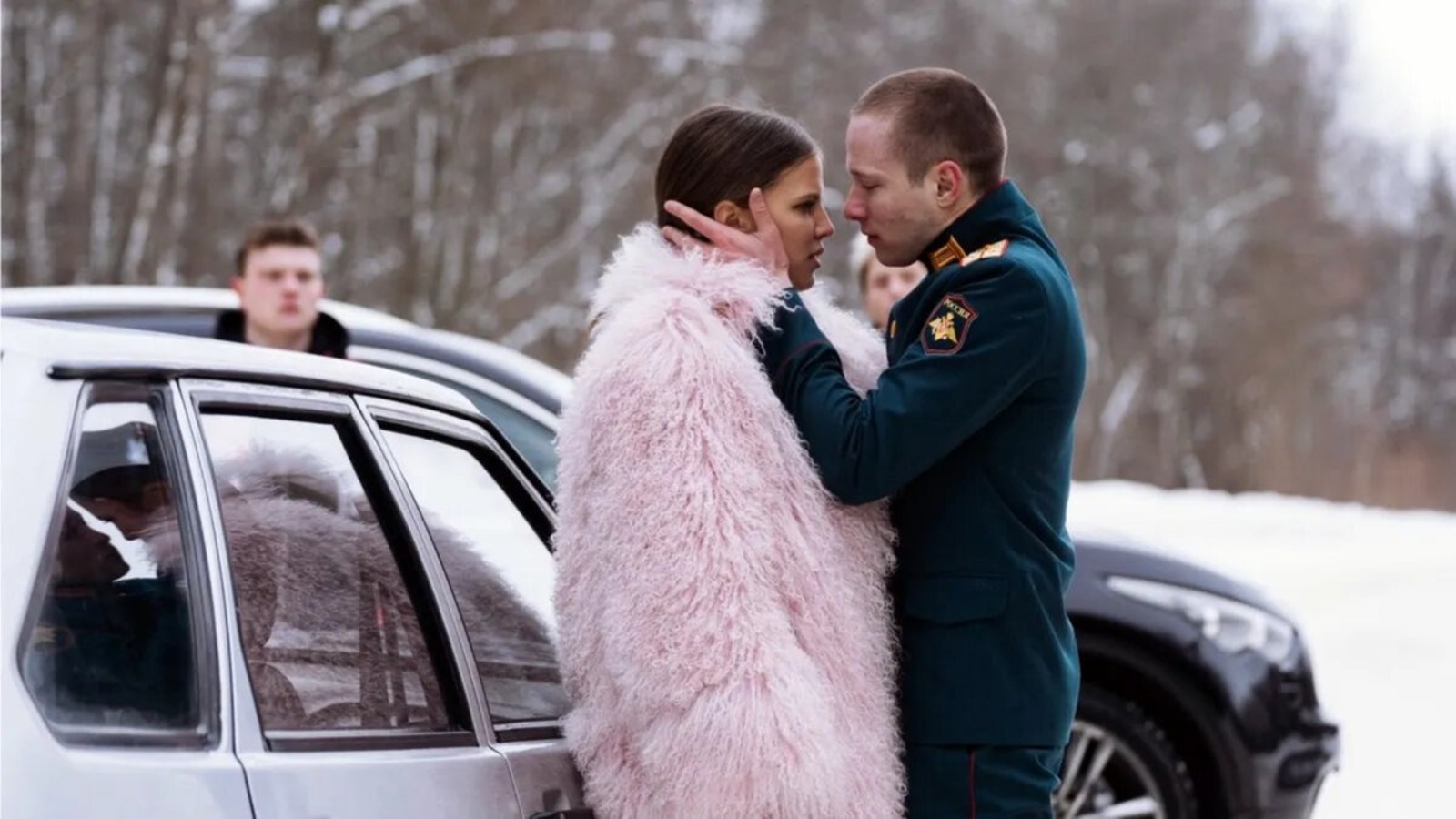 Стоп-кадр из сериала "Ландыши. Такая нежная любовь". (реж. Александр Карпиловский, 2024 г.)