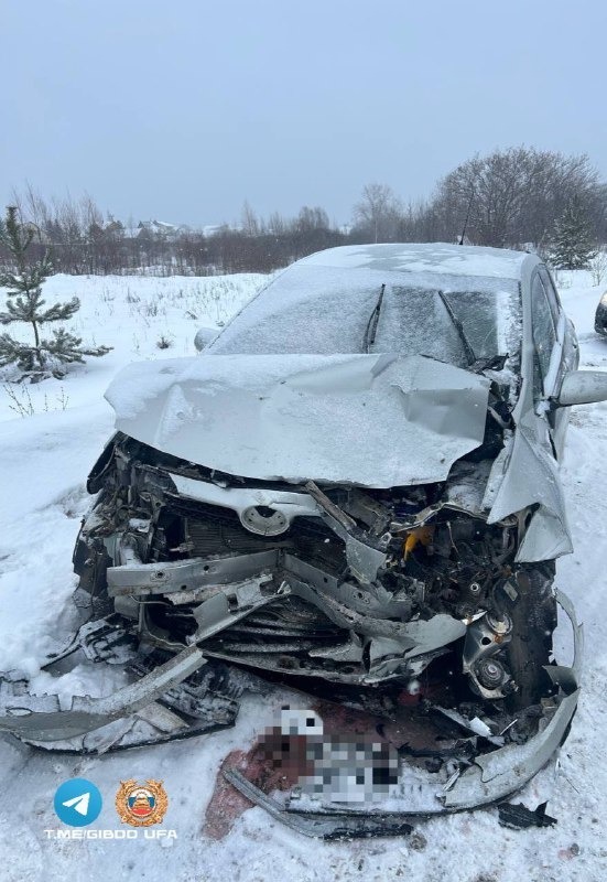 В Уфе в лобовом столкновении авто пострадала 12-летняя девочка 