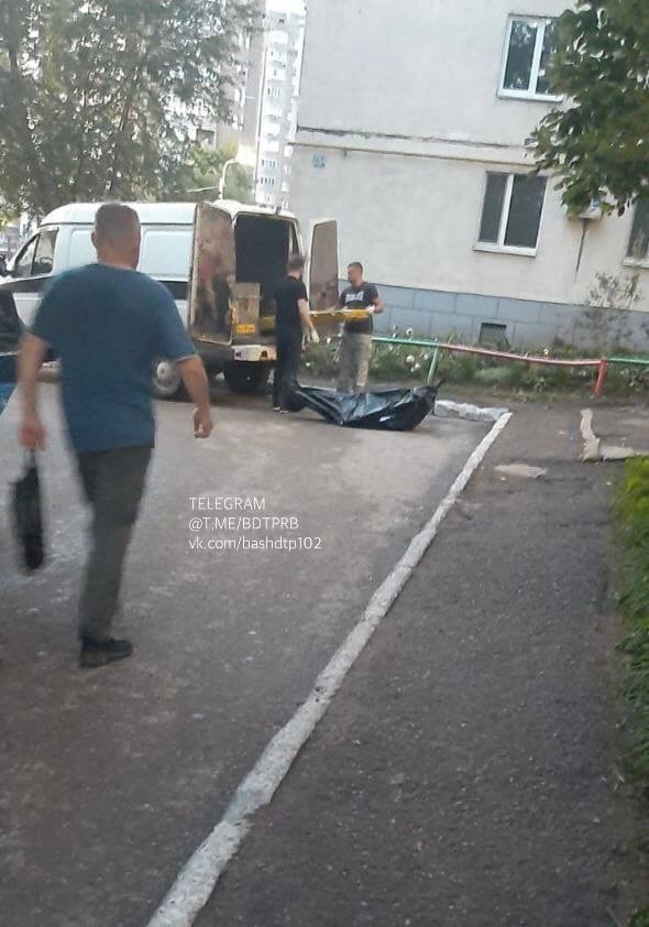 В Уфе в квартире обнаружили окоченевший труп
