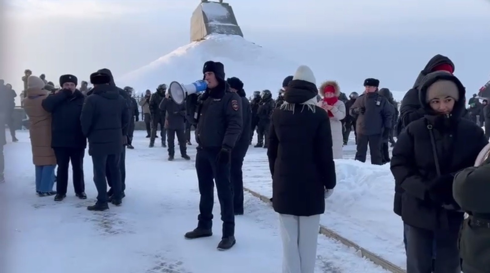 Скриншот видео