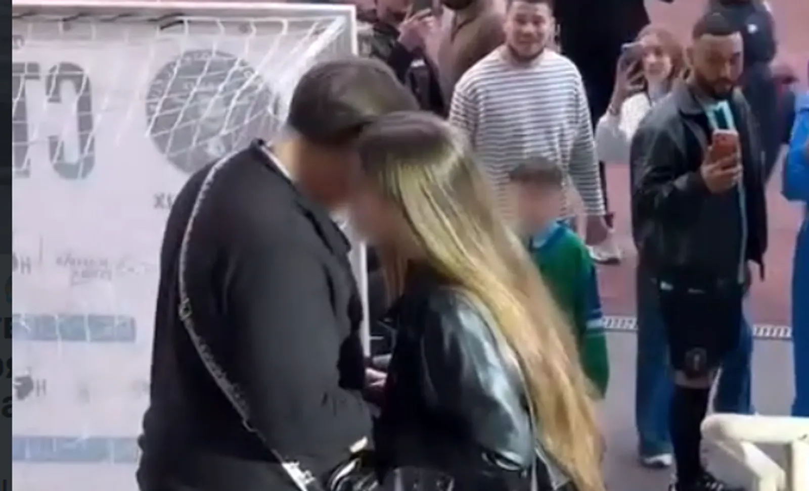 Скриншот видео Соцсети