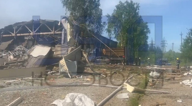 В Башкирии потушили пожар на свечном заводе