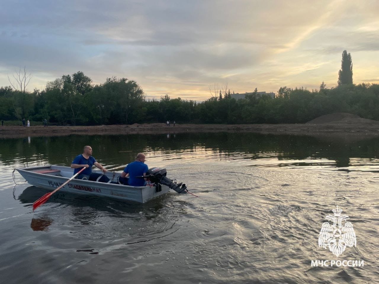 В Башкирии водолазы ищут утонувшего в реке мальчика