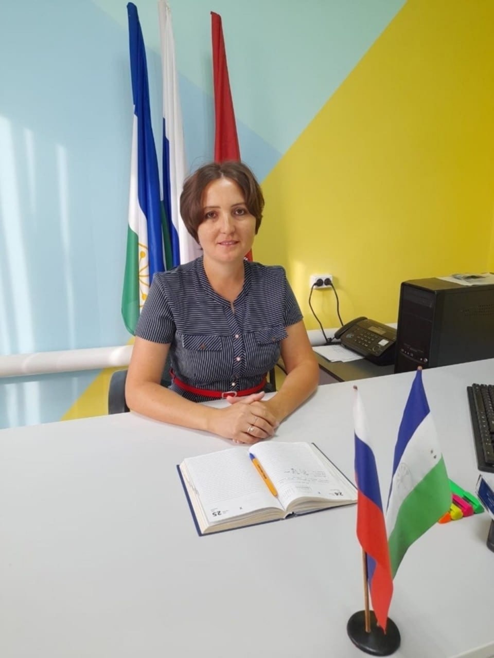 В Башкирии глава сельского поселения, супруга бойца СВО получила награду от Владимира Путина