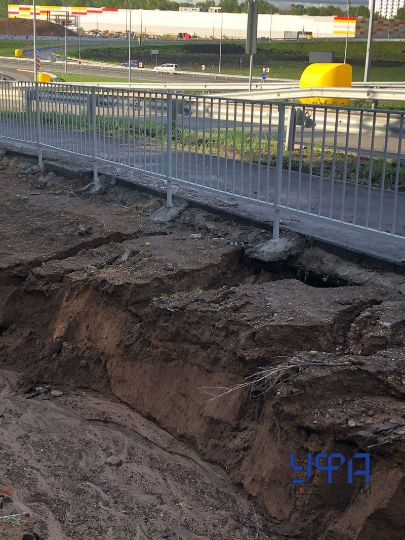 В Уфе после ливня размыло грунт на только построенной улице Генерала Рыленко