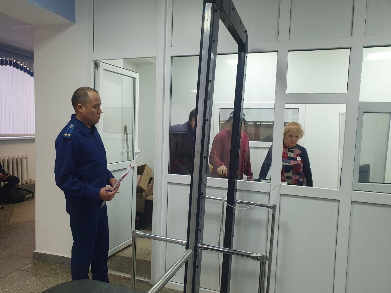 Прокуратура Башкирии опубликовала фото из школы, где произошла поножовщина
