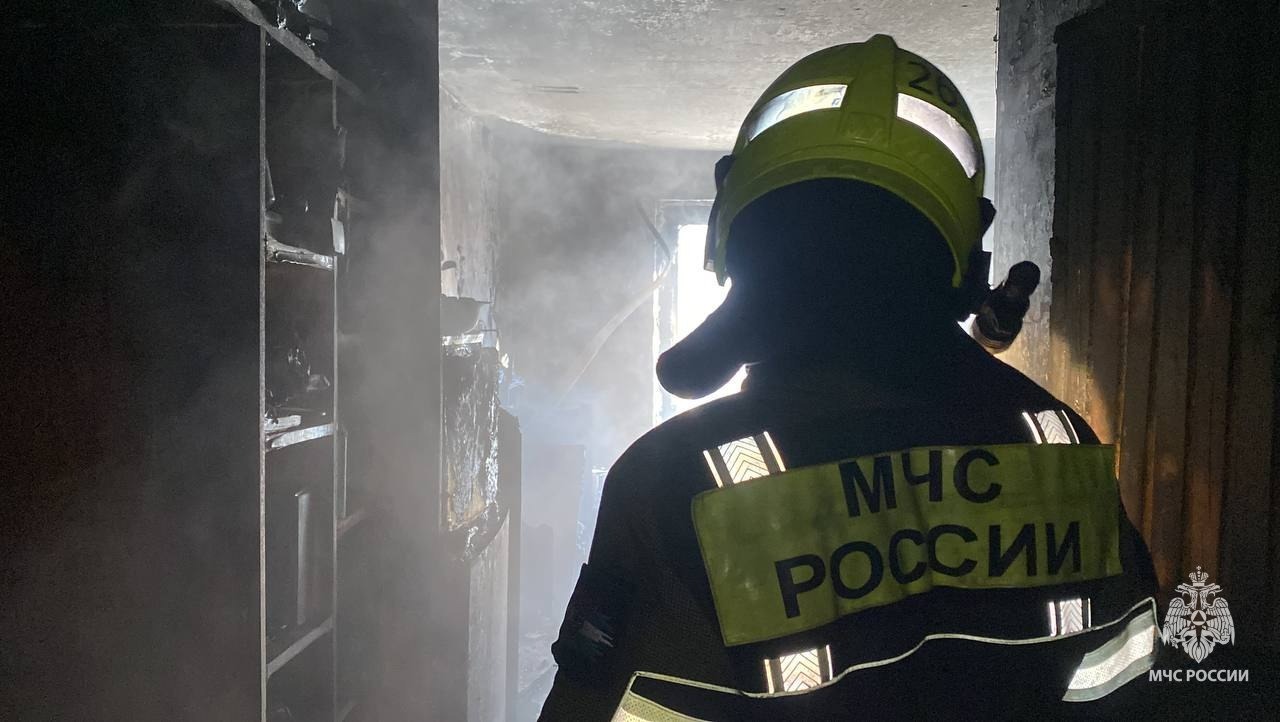 Страшный пожар с погибшим произошел в уфимском Инорсе