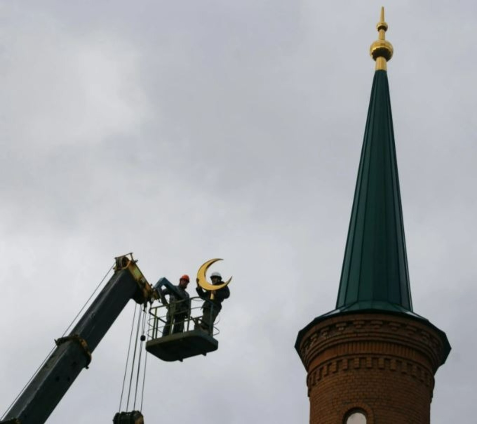 официальный сайт «Арт‑квадрата» art-kvadrat.com/hakimovskaya_mechet