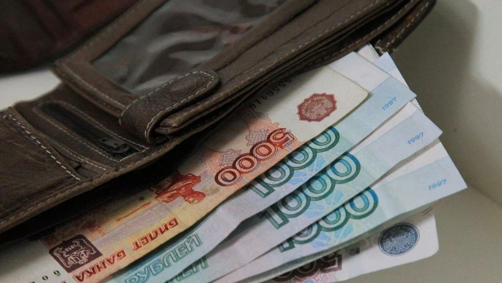 Средняя зарплата в Башкирии достигла 76 тысяч рублей