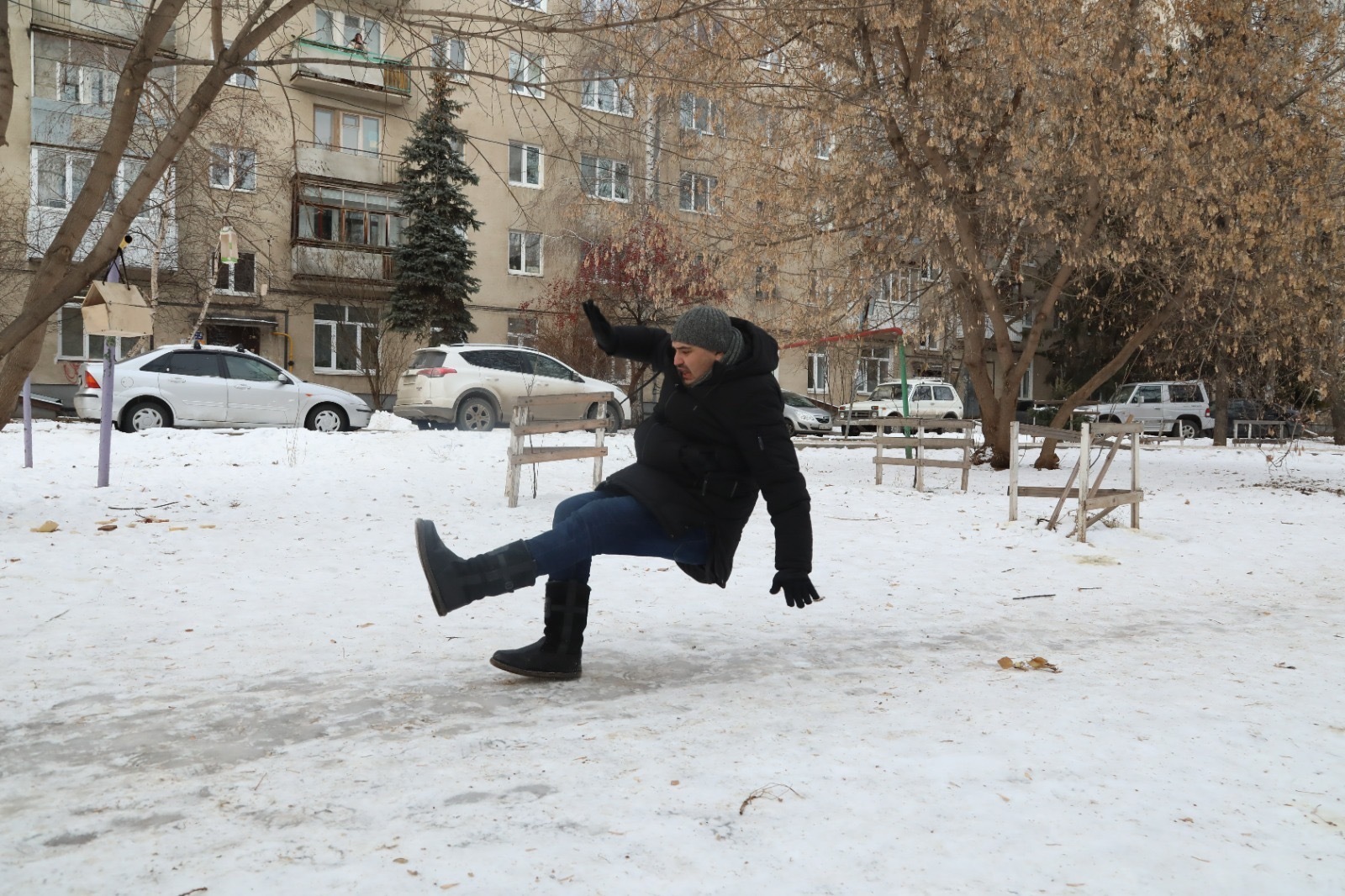 Сильный ветер и гололед: в Башкирии ухудшается погода 
